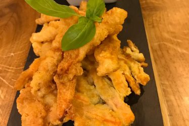 legume-tempura-sos-sweet-chili